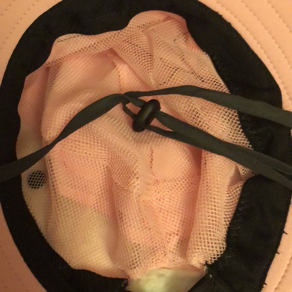 Pink Protective Sun Hat Brand New - Picture 3 of 6